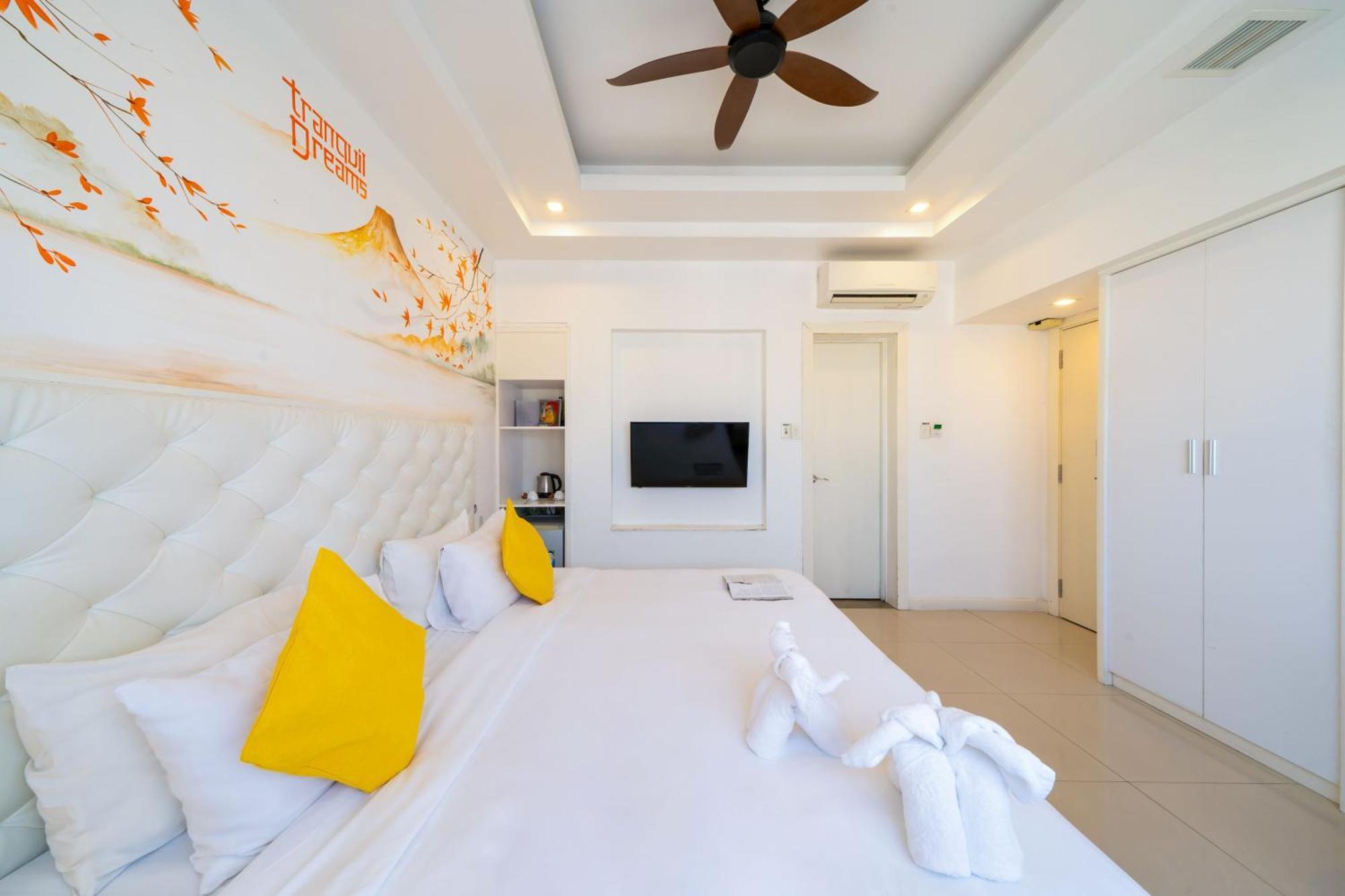 Star City Riverside Hotel By Haviland Da Nang Exterior foto