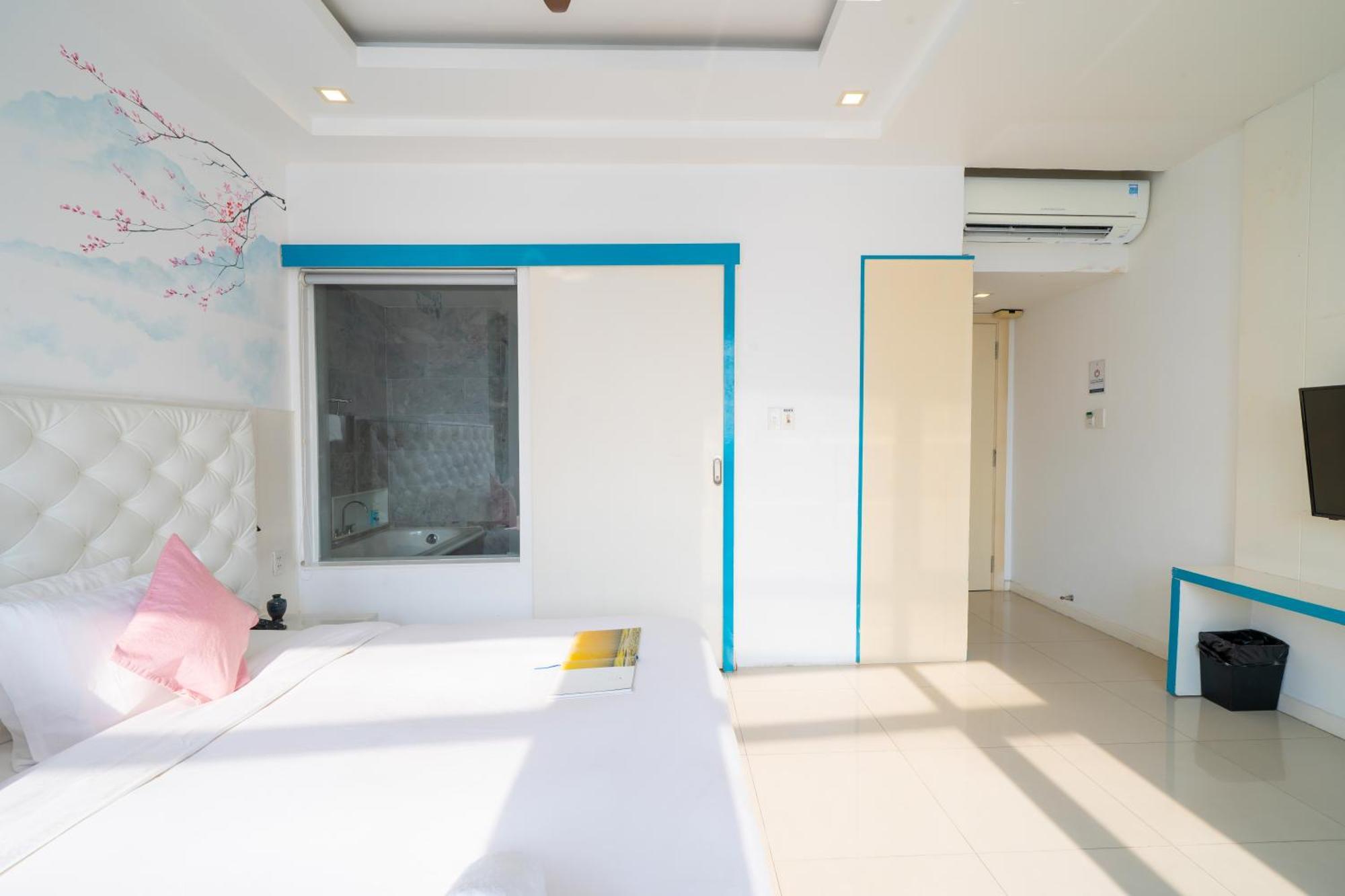 Star City Riverside Hotel By Haviland Da Nang Exterior foto