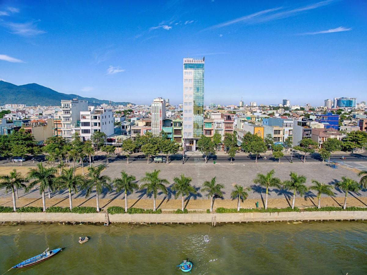 Star City Riverside Hotel By Haviland Da Nang Exterior foto
